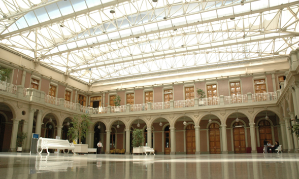 Plaza Central UC